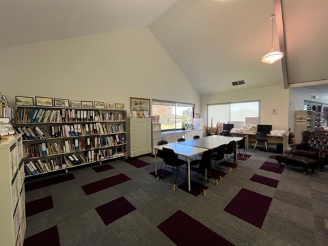 library enclosure.jpg